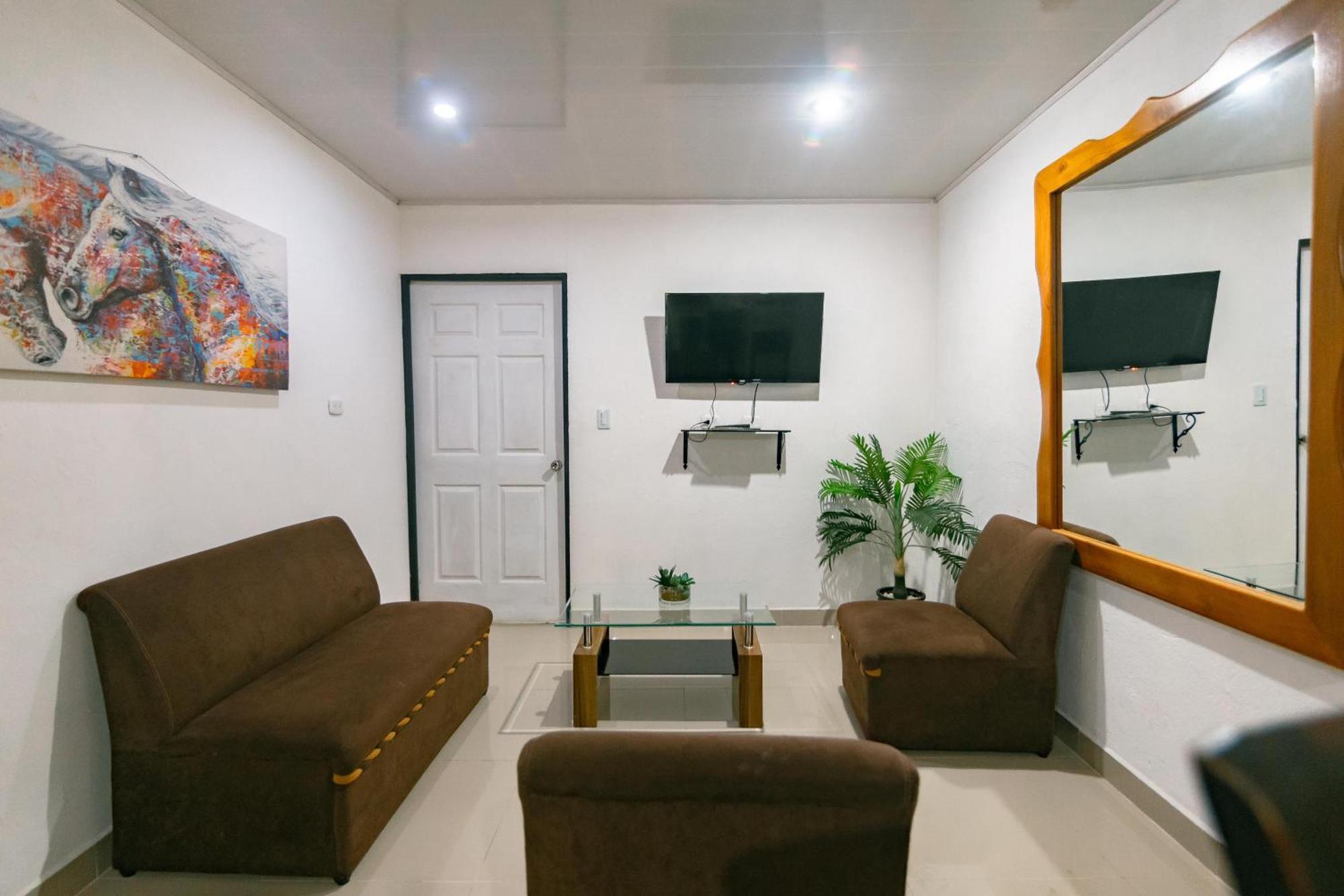 Vista Del Pacifico. Apartamento Quepos Exterior foto